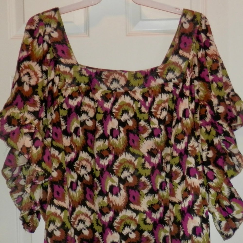 SQUARE NECK FLORAL PEASANT TOP * BLACK GREEN AND PURPLE PRINT *  RUFFLE SLEEVE *
